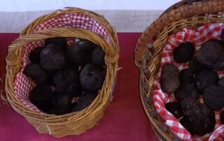 Winter truffle market