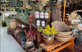 La p'tite brocante de st jean à St Jean le Centenier