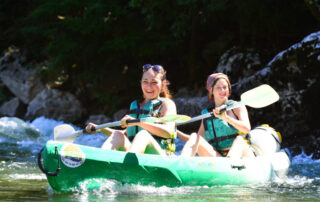 DESCENTE EN KAYAK GORGES DE L ARDECHE