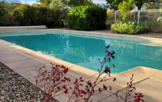 Gîte du Cayras à St Germain - piscine.jpg